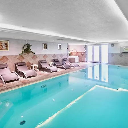 Leonfeldner-hof 3*